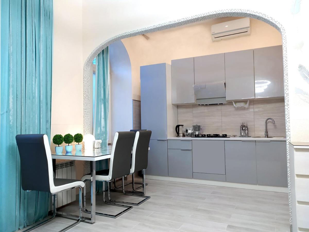 Apartment Luxury Centre Located Kiev Exterior foto